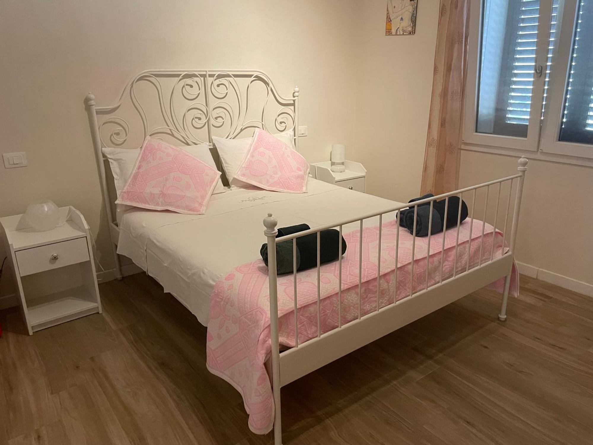 Casa Vacanze “Bouganville” Loc Avane Pisa Векк'яно Екстер'єр фото