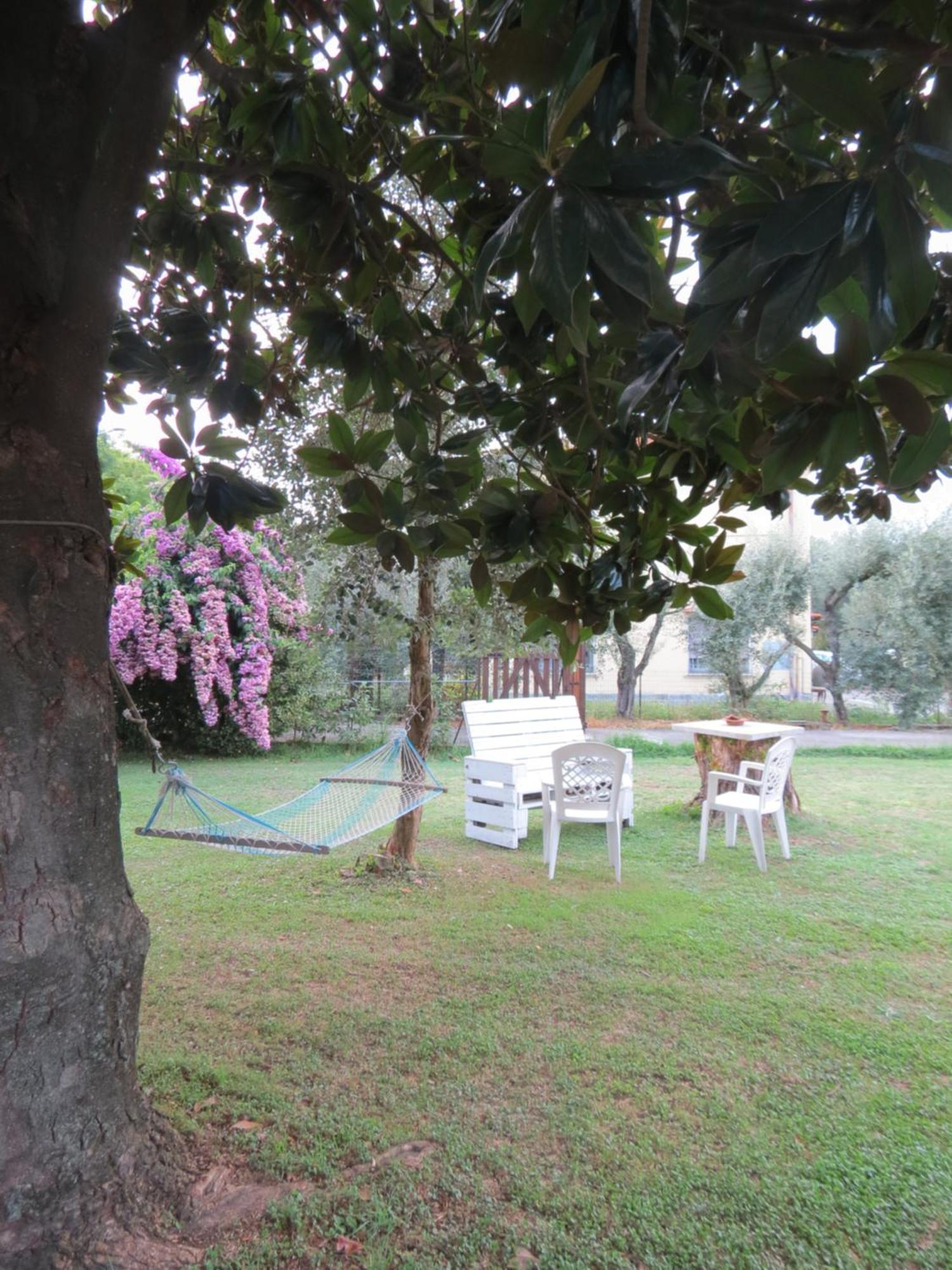 Casa Vacanze “Bouganville” Loc Avane Pisa Векк'яно Екстер'єр фото